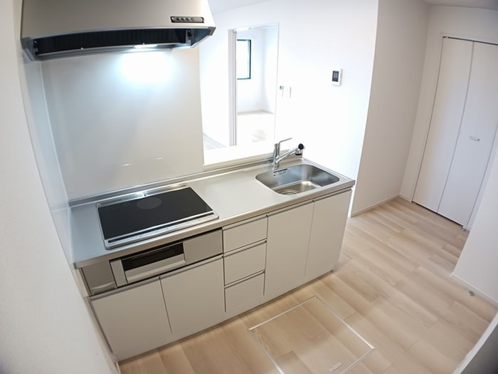 キッチン ロータス北泉4