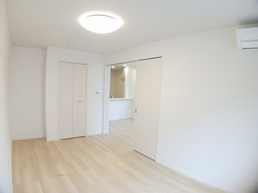 居室 ロータス北泉5