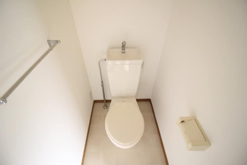 トイレ メイプルハウス
