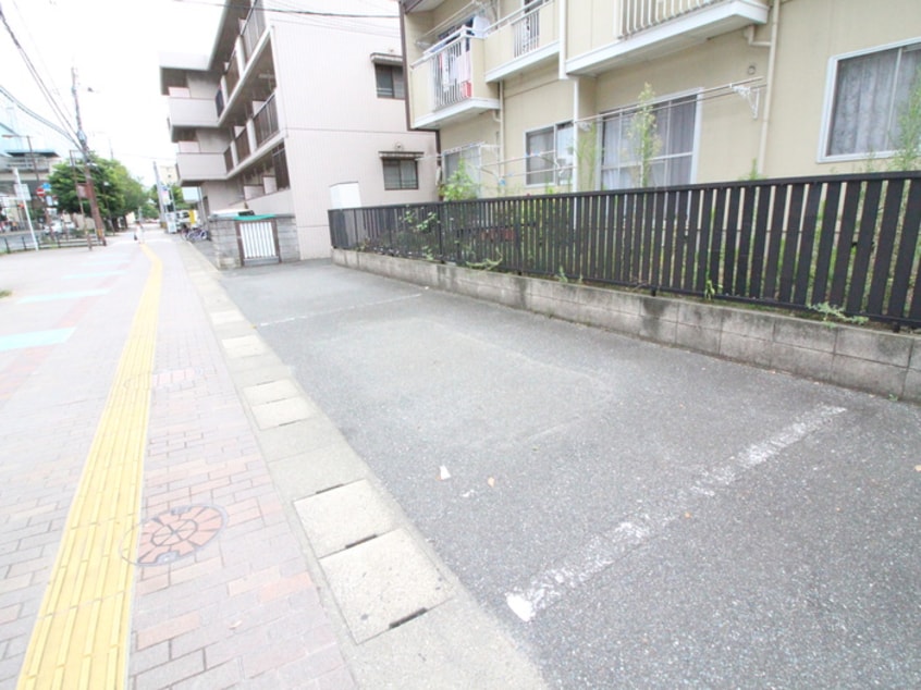駐車場 リバーサイドコーポＡ