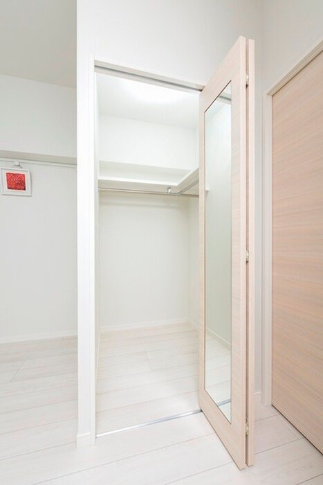 収納 エンクレスト舞鶴Ⅱ(206)