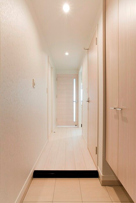 玄関 エンクレスト舞鶴Ⅱ(206)