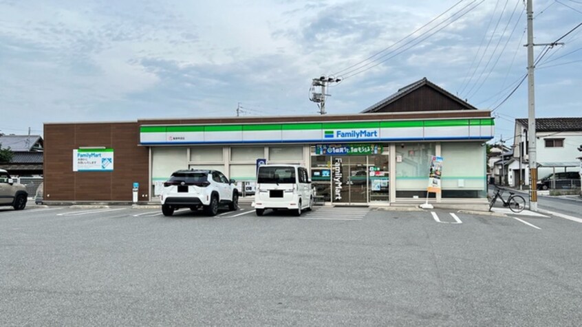 ファミリーマート飯塚幸袋店(コンビニ)まで390m ARK HAUS（アークハウス）