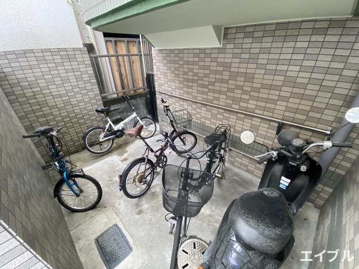 駐輪場 ドウミル鳥飼