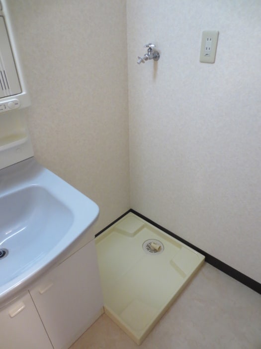 洗濯機置場 ドウミル鳥飼