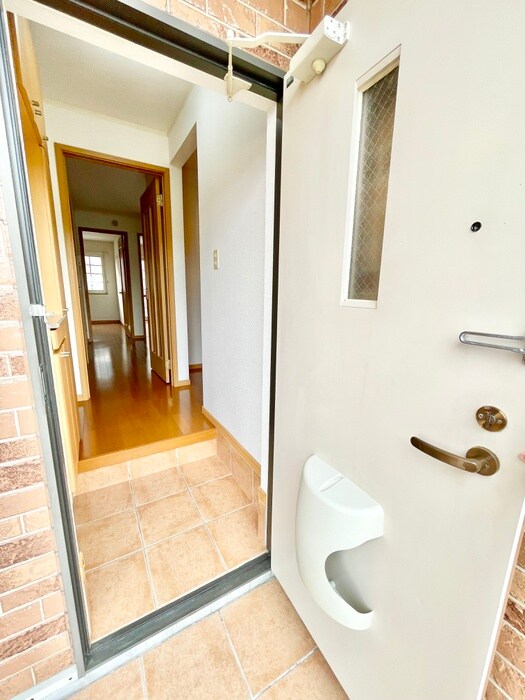 玄関 ジュネス感田Ｂ