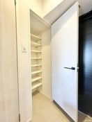 靴箱 ｱﾄﾘｵﾌﾗｯﾂ井尻