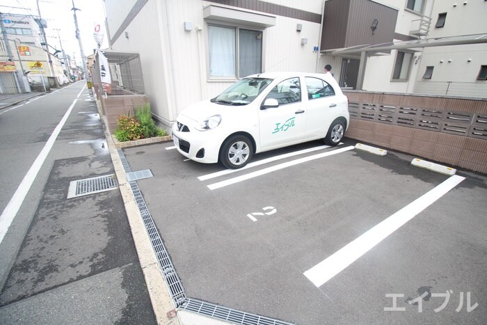 駐車場 D-room百年橋通り