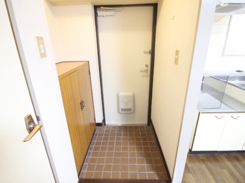 玄関 ヴィレッヂ繁永