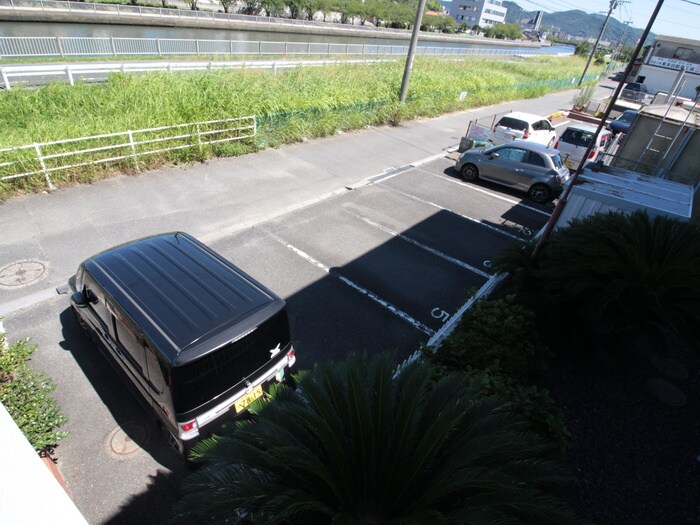 駐車場 リバーコーポラスＯＮＤ