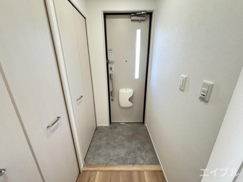 玄関 レトアメゾネット