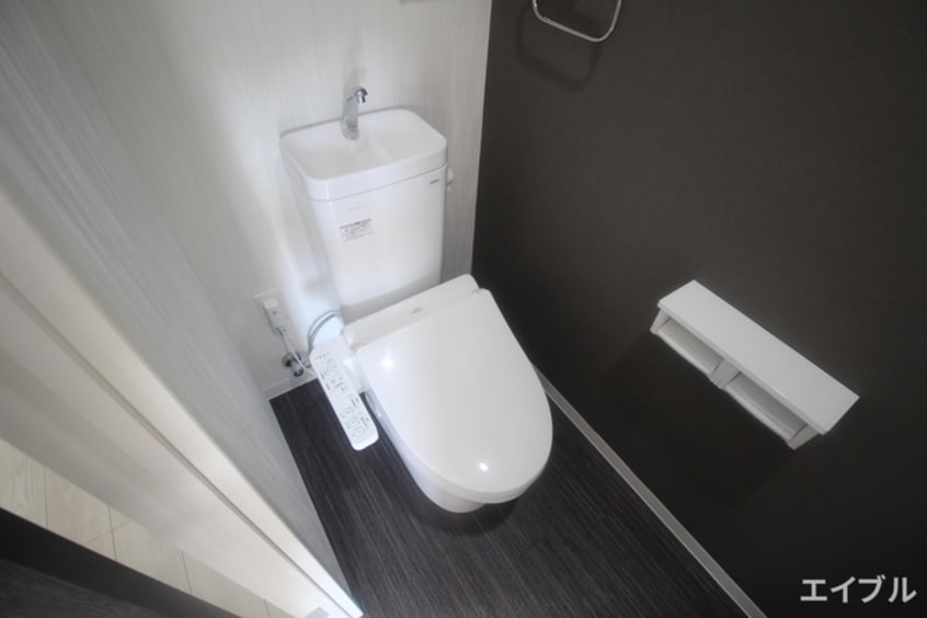 トイレ EREINA