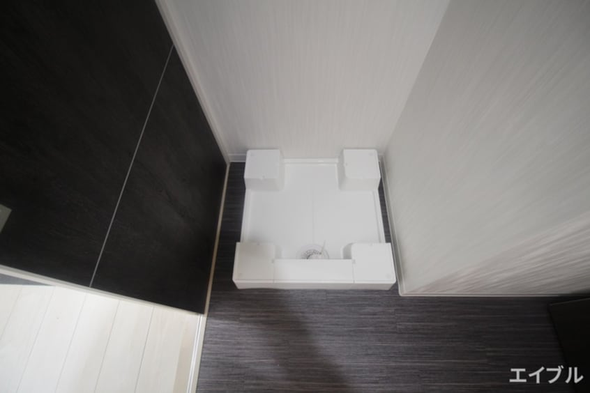 洗濯機置場 EREINA