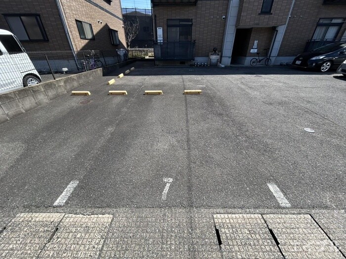 駐車場 アネックス長者原Ｂ棟