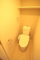 トイレ エンクレスト千早（1301）