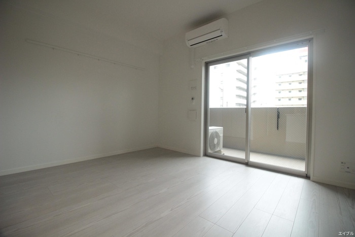 居室 エンクレスト千早（1302）