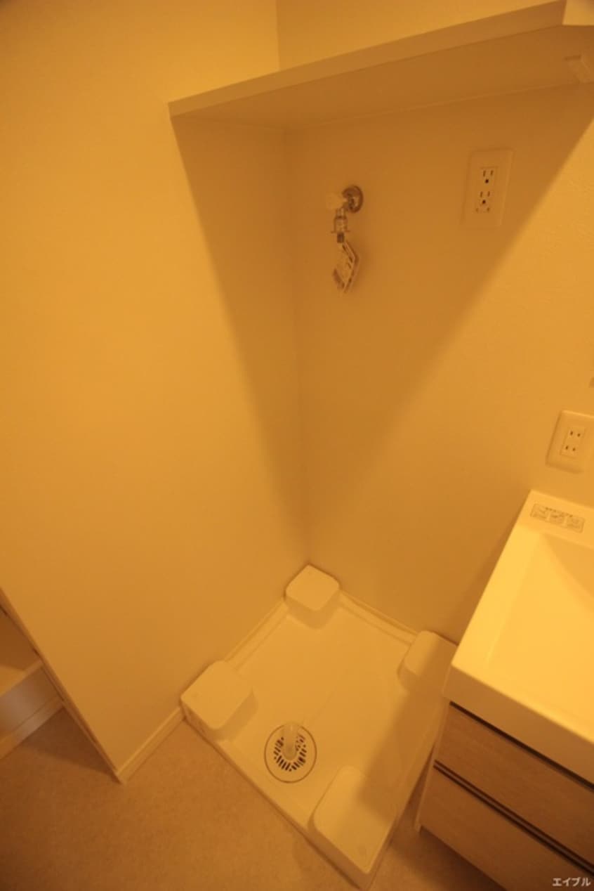 洗濯機置場 エンクレスト千早（1302）