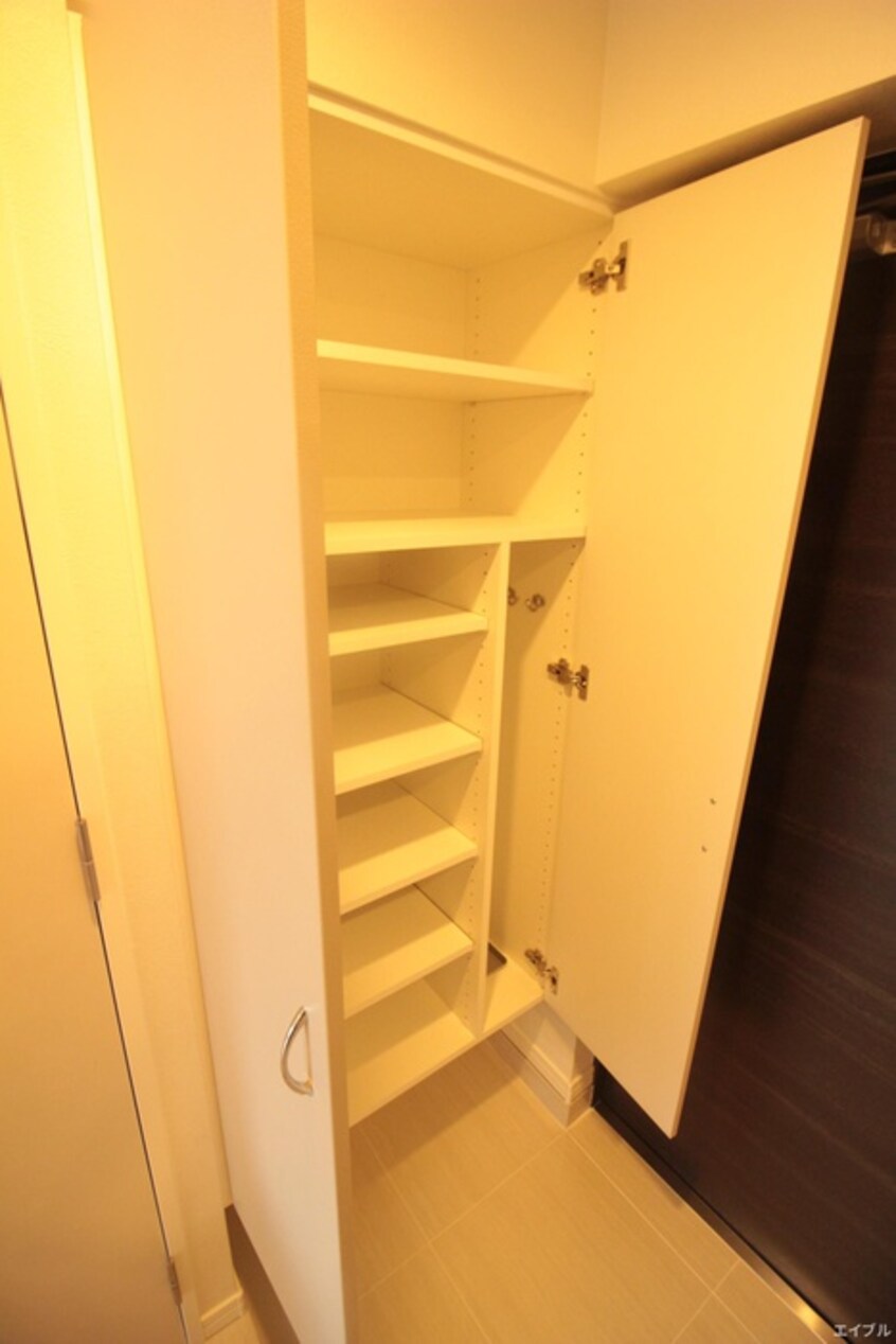 玄関 エンクレスト千早（1302）