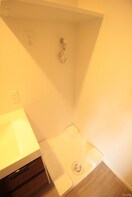 洗濯機置場 エンクレスト千早（1204）