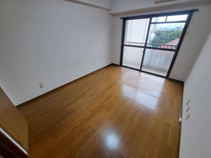 居室 パークサイド若葉