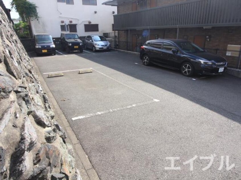 駐車場 スクールサイド若藤