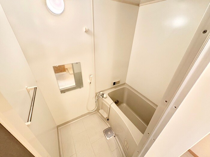 バス／シャワールーム等 スクールサイド若藤