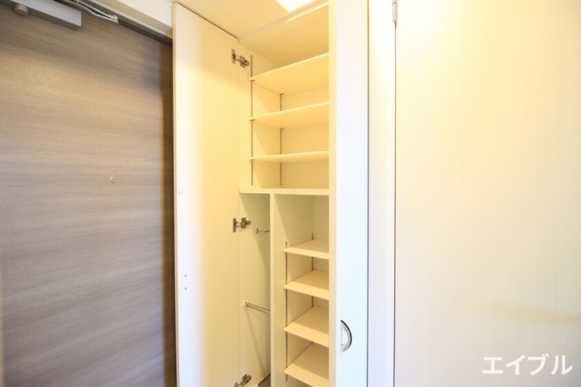 靴箱 ｴﾝｸﾚｽﾄﾍﾞｲ天神東Ⅲ（1308）