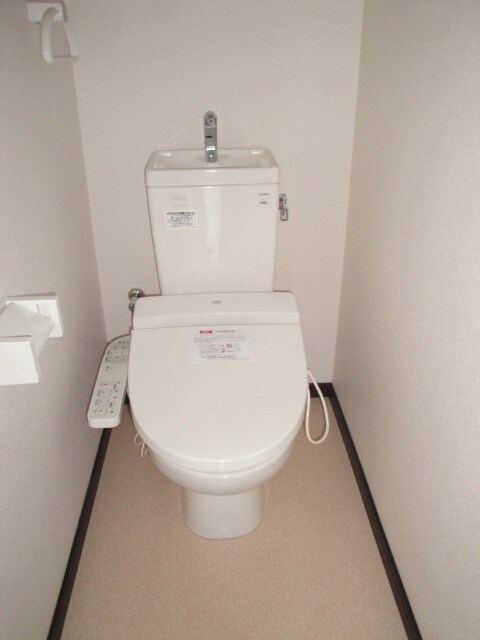 トイレ ロイヤルコ－ポ春ヶ丘