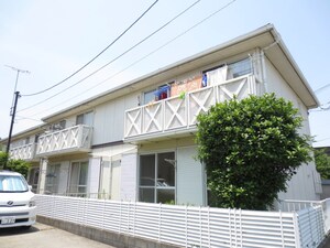 ファミール春日西B棟