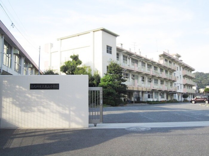 寿山小学校(小学校)まで240m Ｃｌａｉｒｅ　ｃｏｕｒｔ