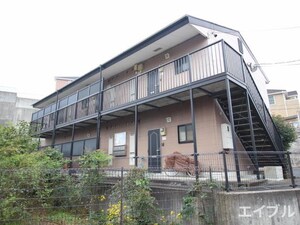 ファミール井上２