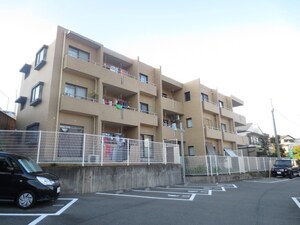 ソレイユメゾン香椎駅東