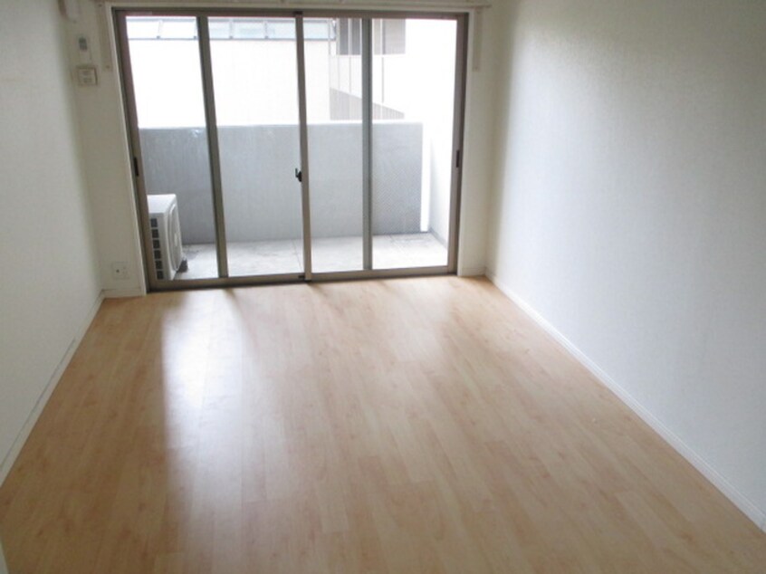 居室 エクセレンシア天神