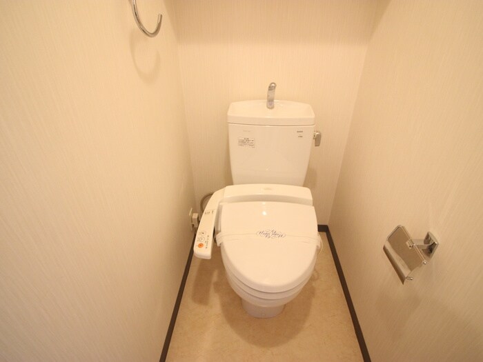 トイレ ｻｳﾞｫｲﾌｪｱﾘｰ・ﾊﾟｰｸ（1307）
