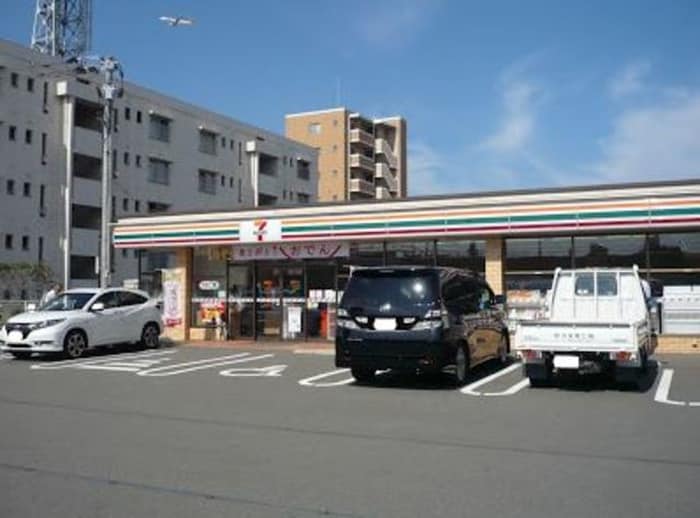 セブンイレブン(コンビニ)まで160m エムズワン