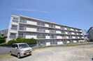 ロイヤルハイツ沼の外観