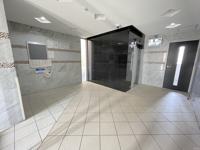 エントランス部分 M．Rレジデンス博多