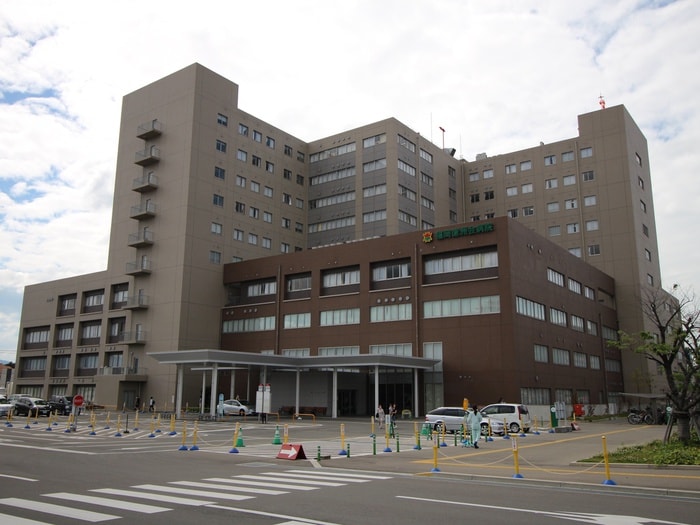 徳洲会病院(病院)まで3500m テラスハウス山崎