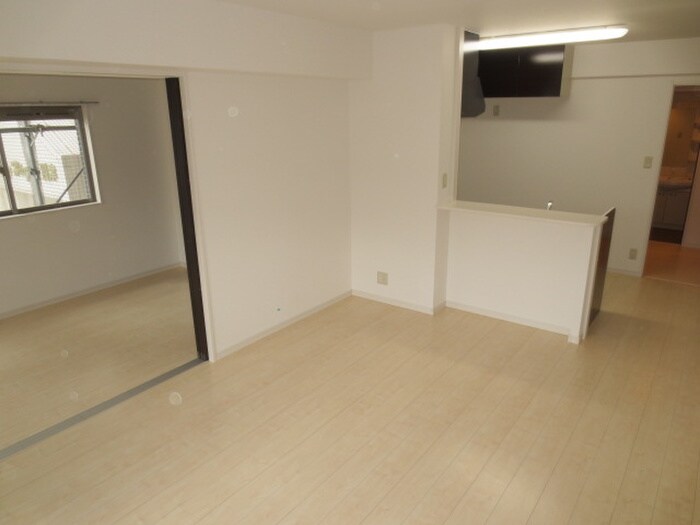 内観写真 アドヴァンスコート到津の森