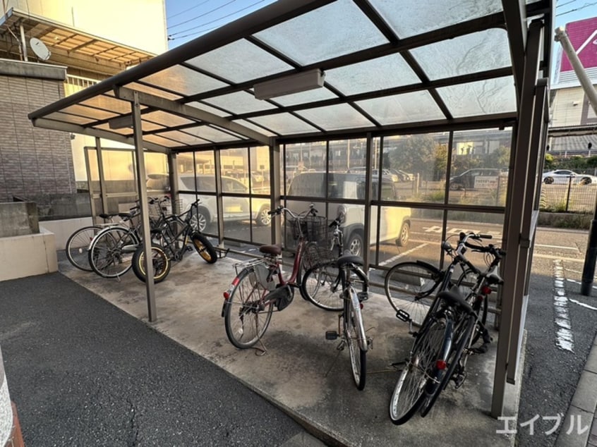 駐輪場 戸畑駅前銀座ビル