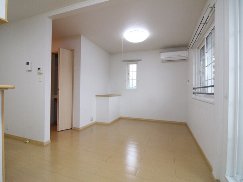 居室 ゼファーガーデン