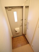 玄関 ゼファーガーデン