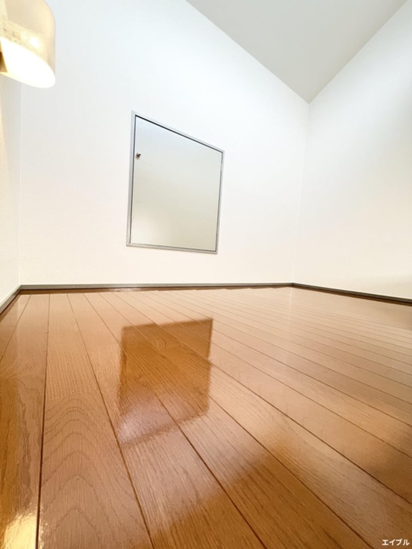 居室 パインコ－トＢ