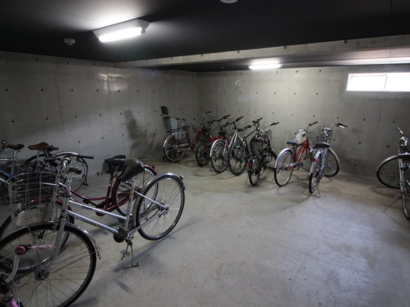 駐輪場 クレアメゾン環状通東