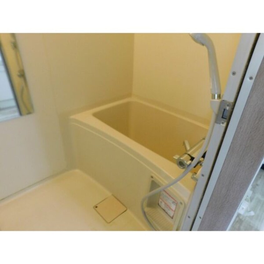 バス／シャワールーム等 モアニュ－ストリ－ト