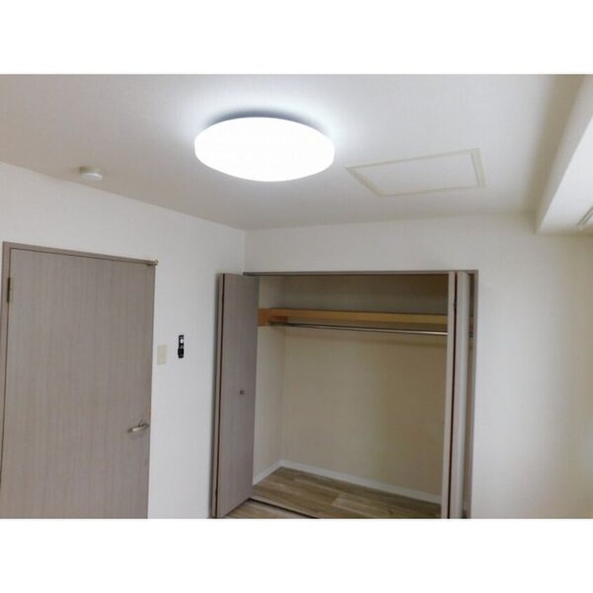 収納 モアニュ－ストリ－ト