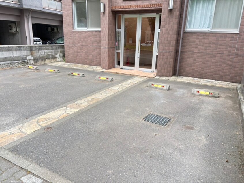 駐車場 フィオーレミニ大通