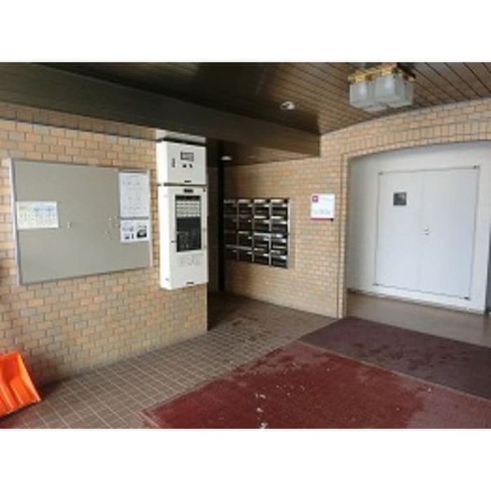 エントランス部分 メゾン札幌