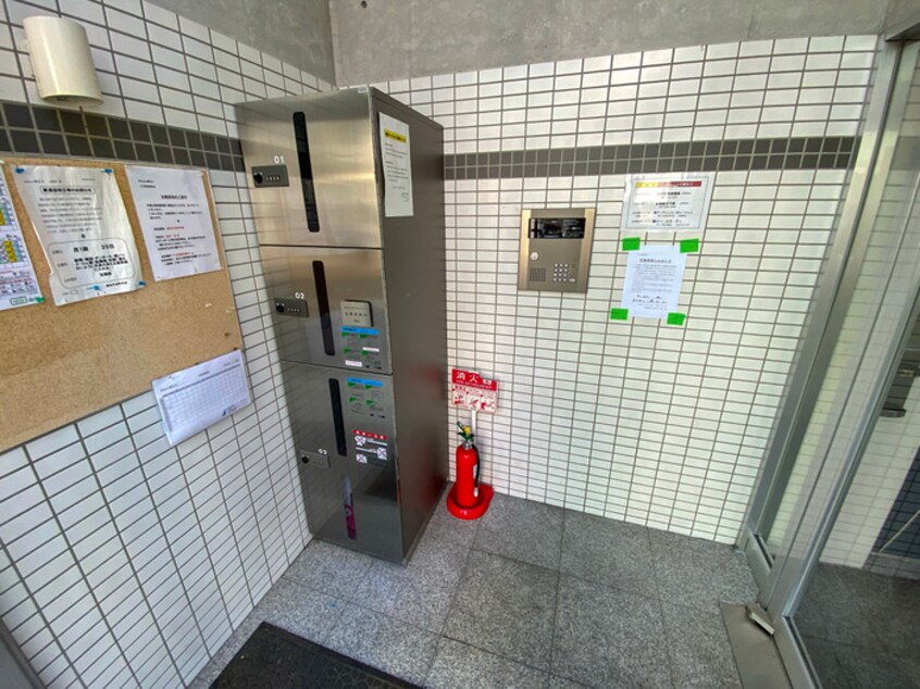 エントランス部分 パラッツオ麻生Ⅱ