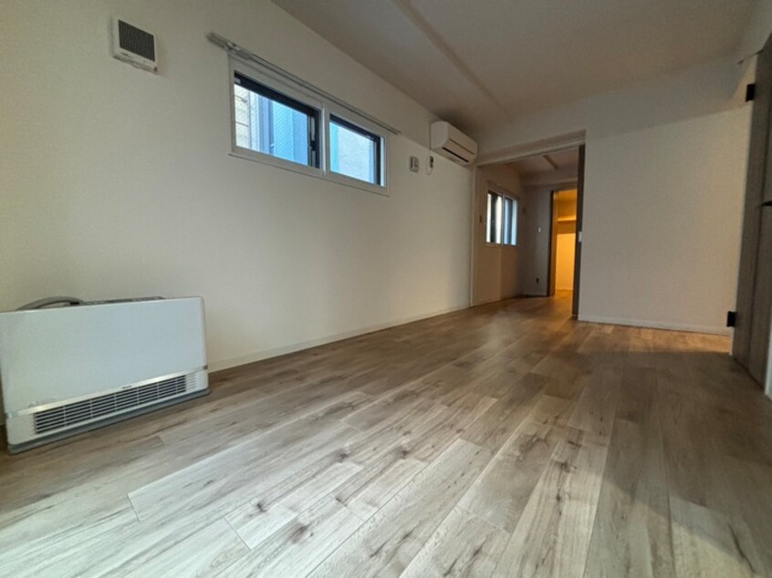 居室 AXIS-WILL 323. 裏参道